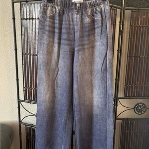 Mila Rosabella Blue Wide Leg Sweatpant Jeans - Medium - NWT